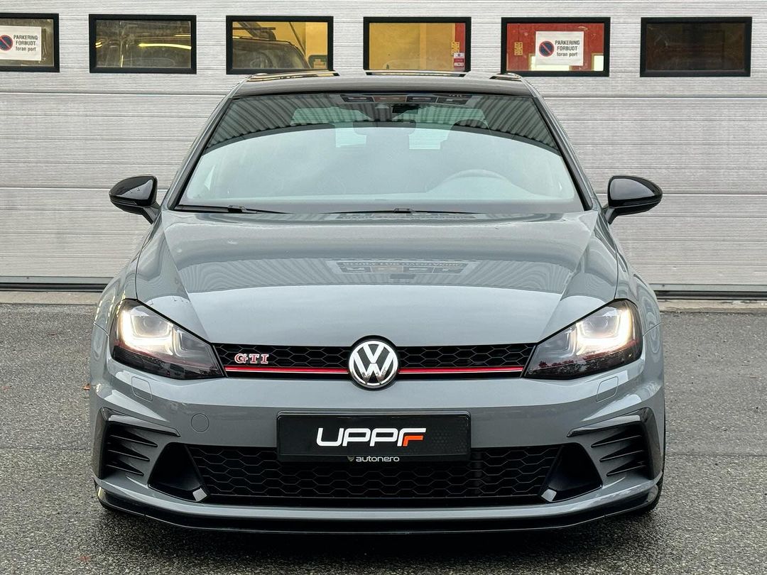 1707026733670203.jpg Battleship Grey-Norway(elvebyenbilpleie)-Golf GTI-02.jpg